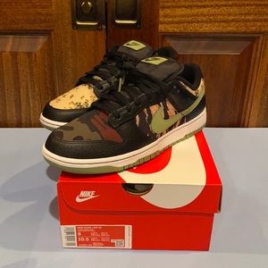 Nike Dunk Low Size 9